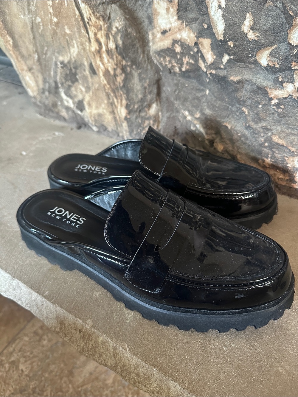 Jones New York patent leather black mule slides - 9.5 women’s - like new